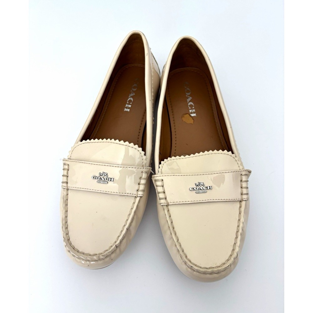 Coach Loafer Woman's 9 Cream Odette Scallop Careercore cottagecore